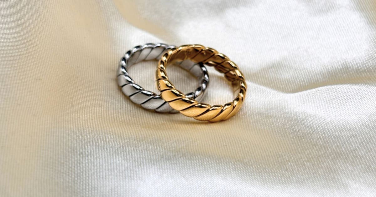 Symboles des bijoux : la signification cachée de l'infini, l'arbre de vie, le cœur et 15 autres motifs